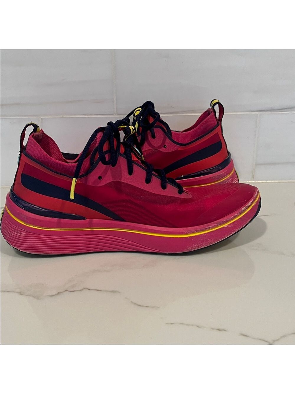 Bala Twelves Defy Pink comfort athletic sneakers Sz-W7.5